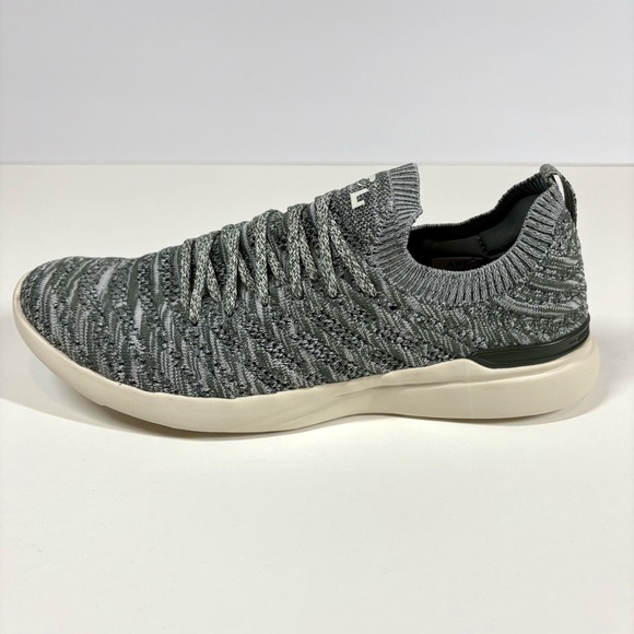 APL TechLoom Wave Sneakers Womens 9.5 Gray Athletic Propulsion Labs Shoes Run - Picture 2 of 6